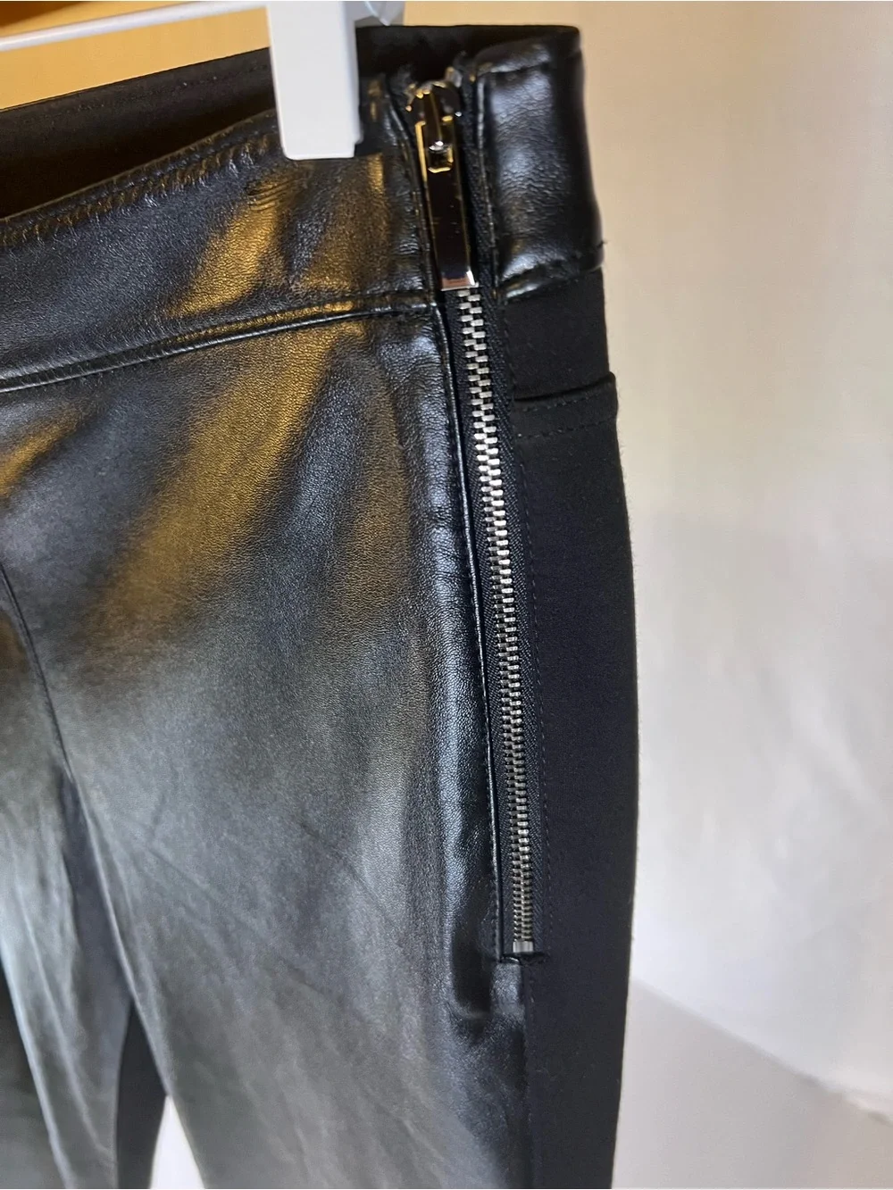 White House Black Market skinny leg